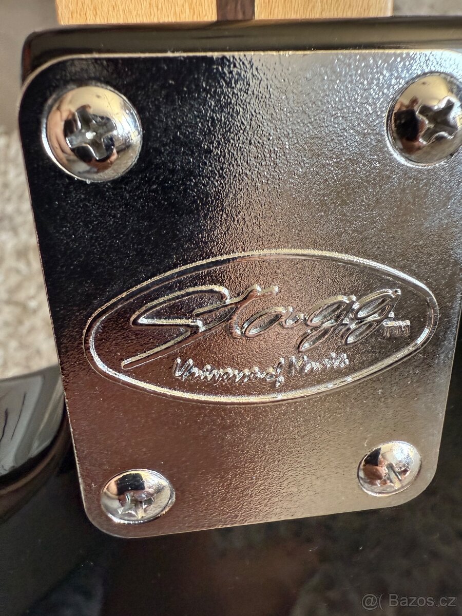 Electricka kytara STAGG - 4