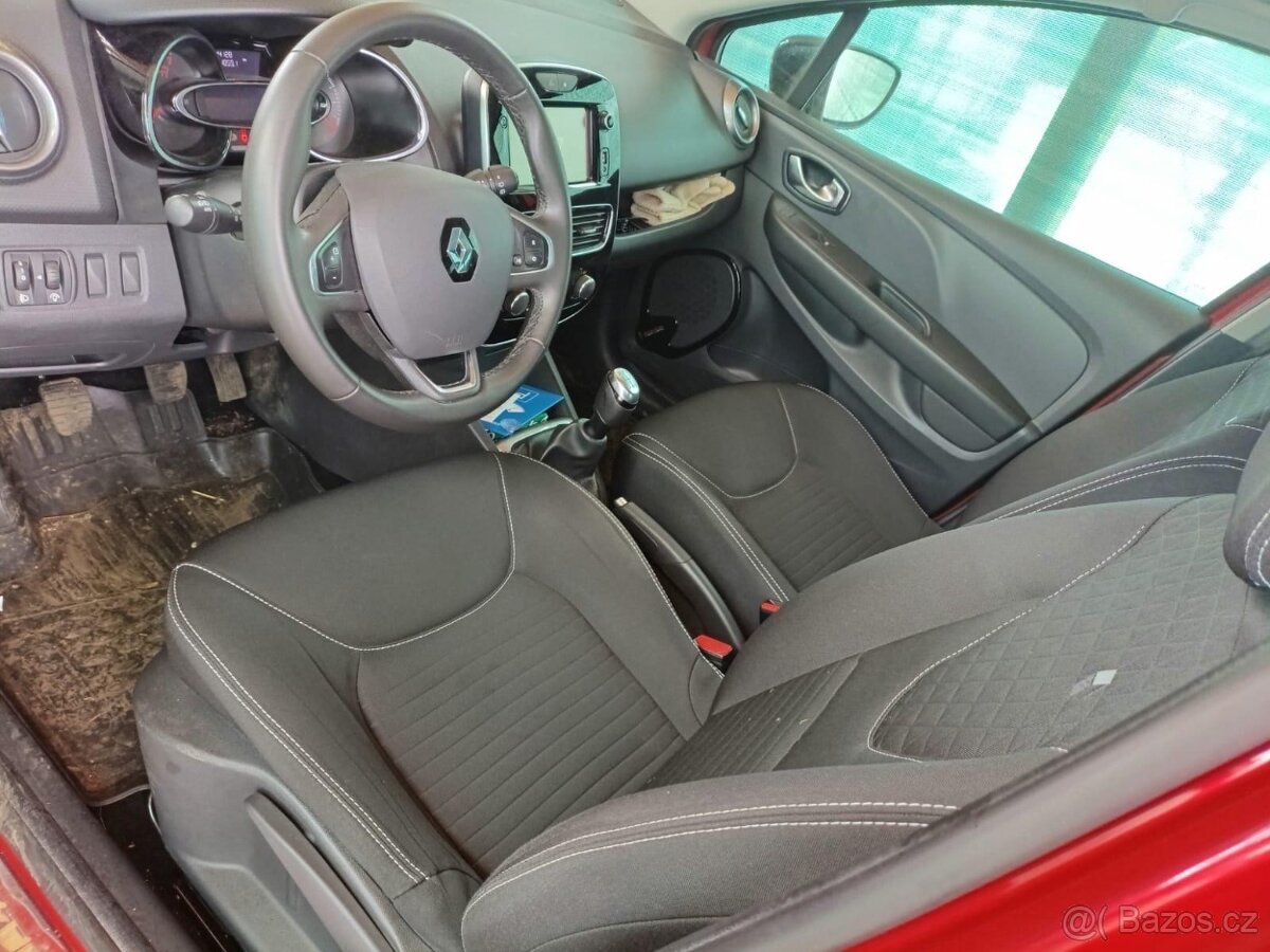 Prodám Renault Clio rv. 2018 - 4