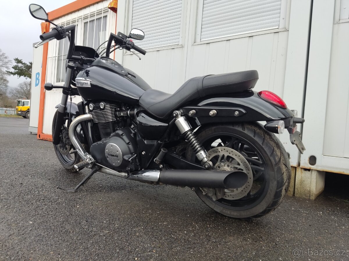 Triumph Thunderbird Storm 1700 - 4