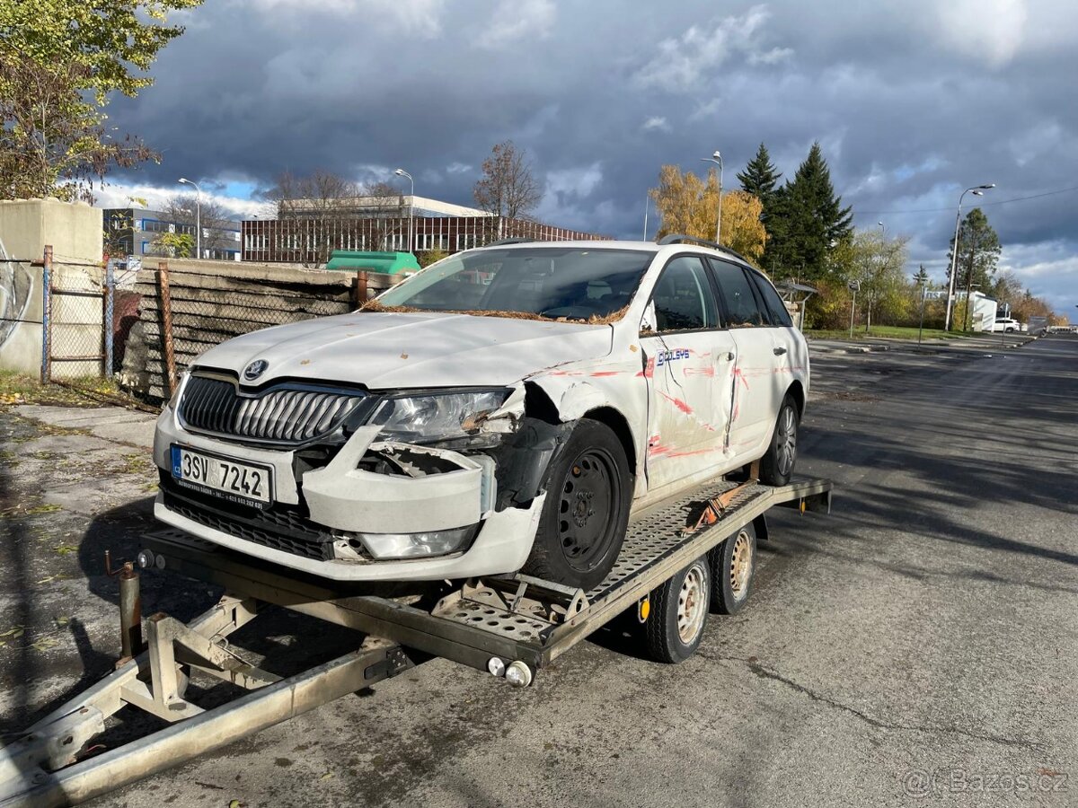 Škoda Octavia 3 1,4 TSI G-TEC veškeré díly - 4