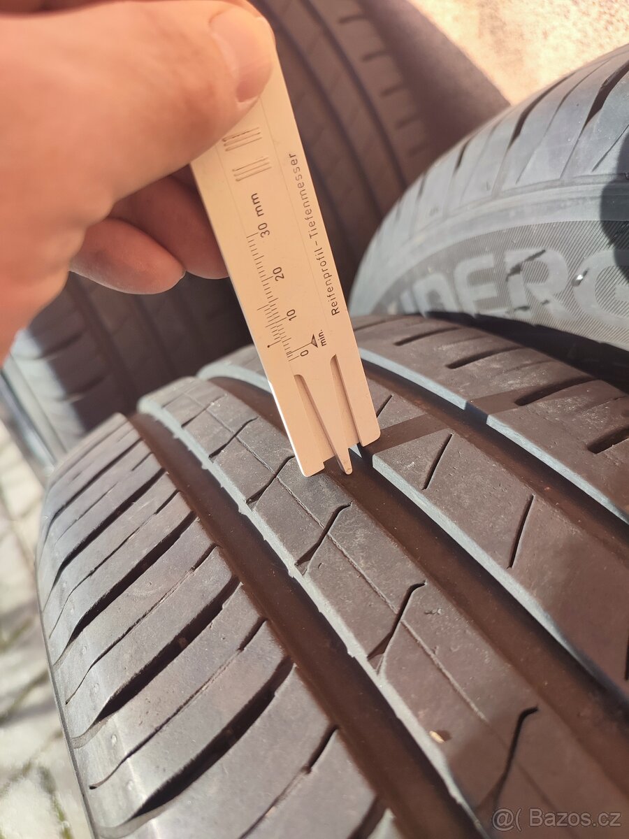 Hankook 195/65/15 - 4