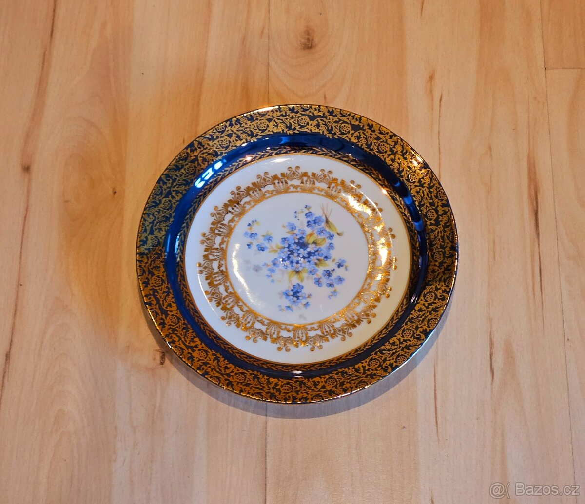 Zdobený hrníček a talířek - 4