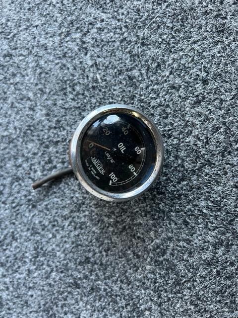 starý budík, přístroj tlaku oleje JAEGER - 4