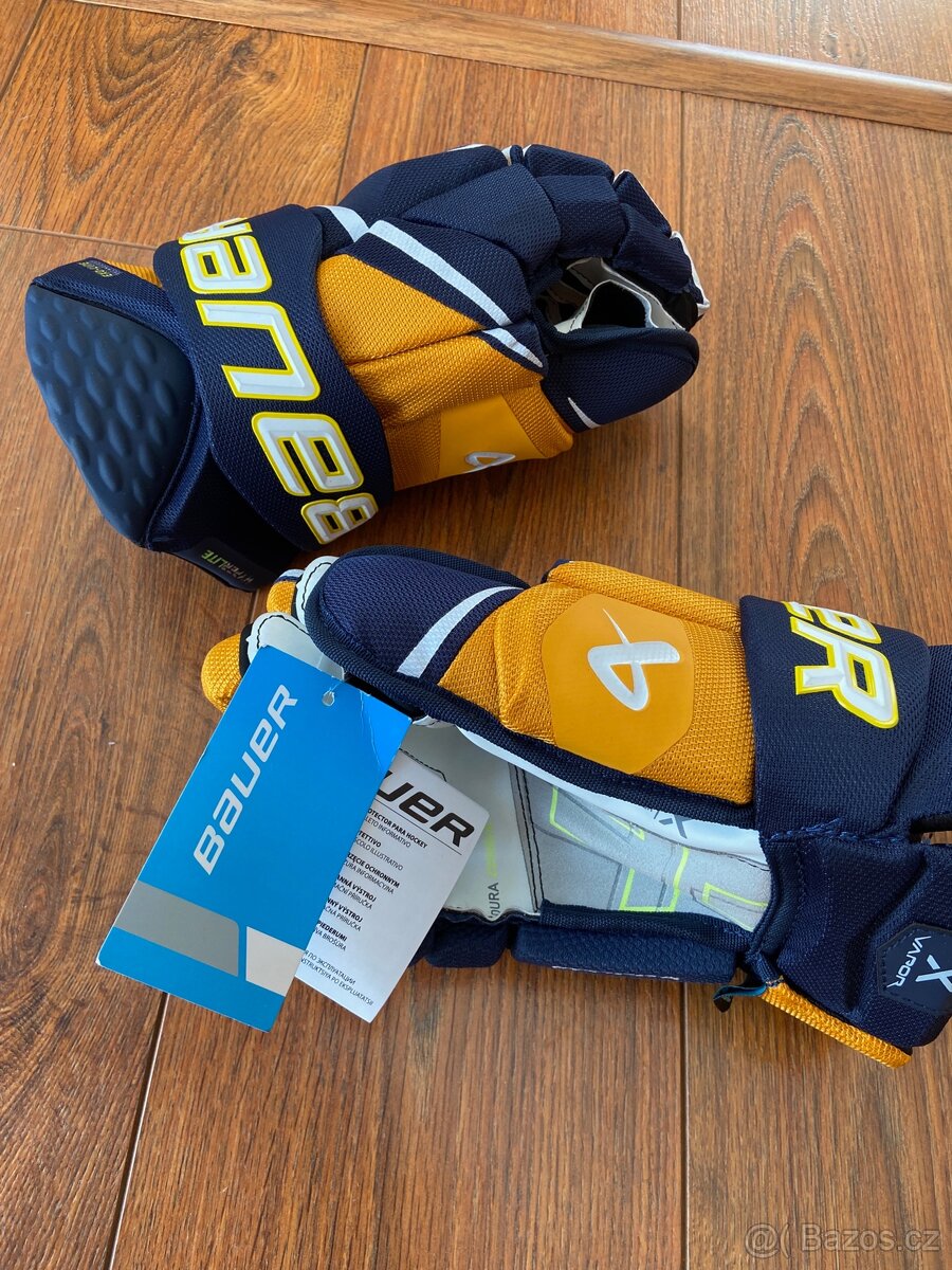 Prodám rukavice Bauer VAPOR HYPERLITE - 4