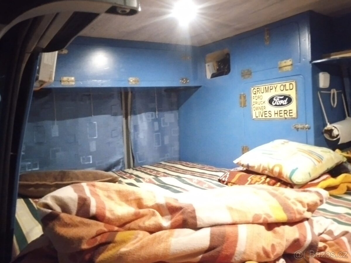 Ford Transit 2,5D - 4