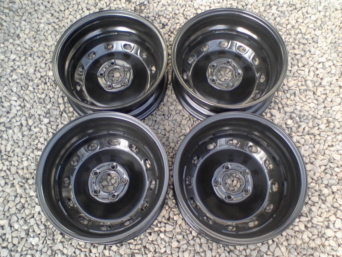 16 plechové disky Renault Trafic III,Opel Vivaro - 4