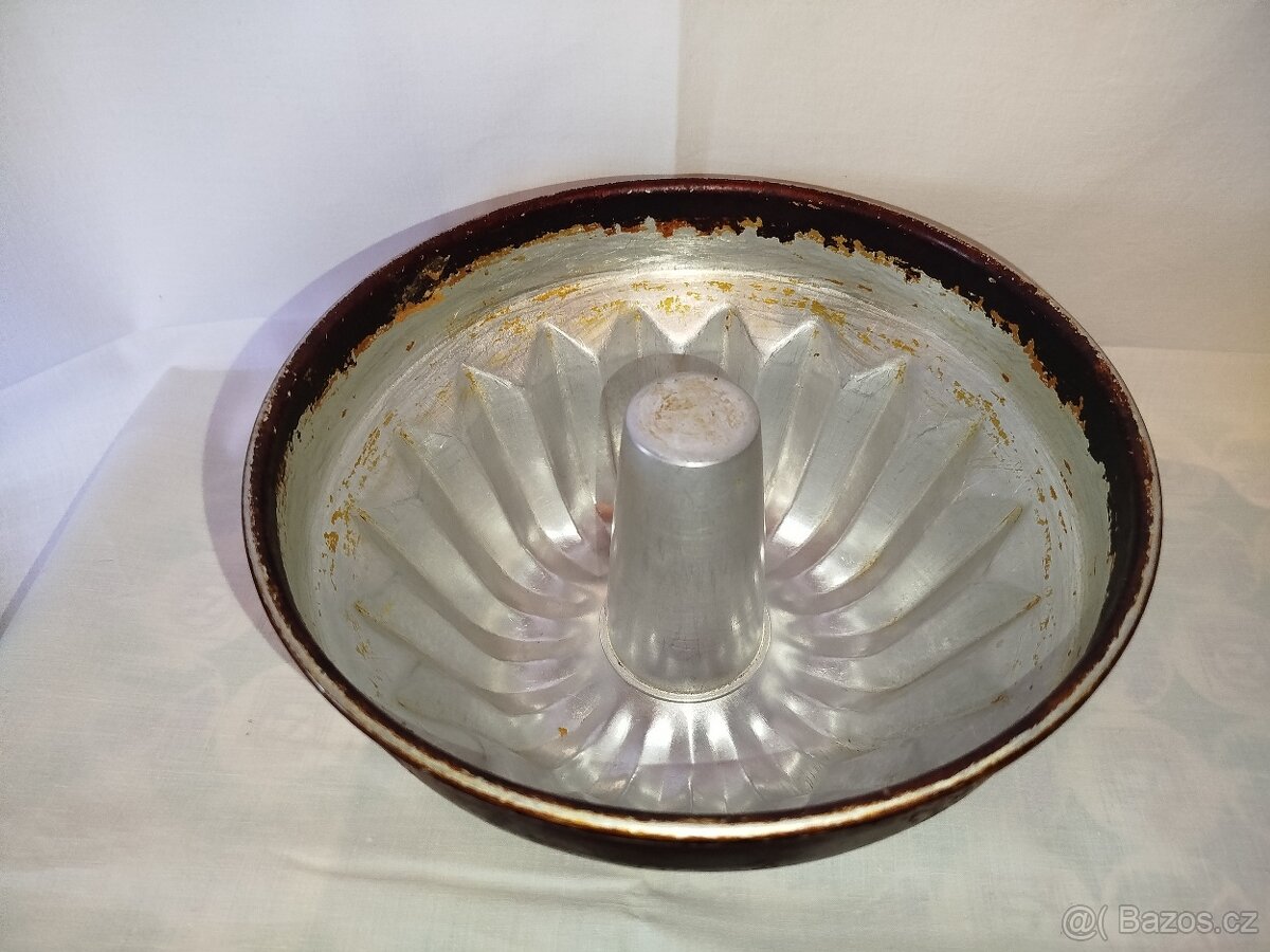 Formy na bábovku - 4