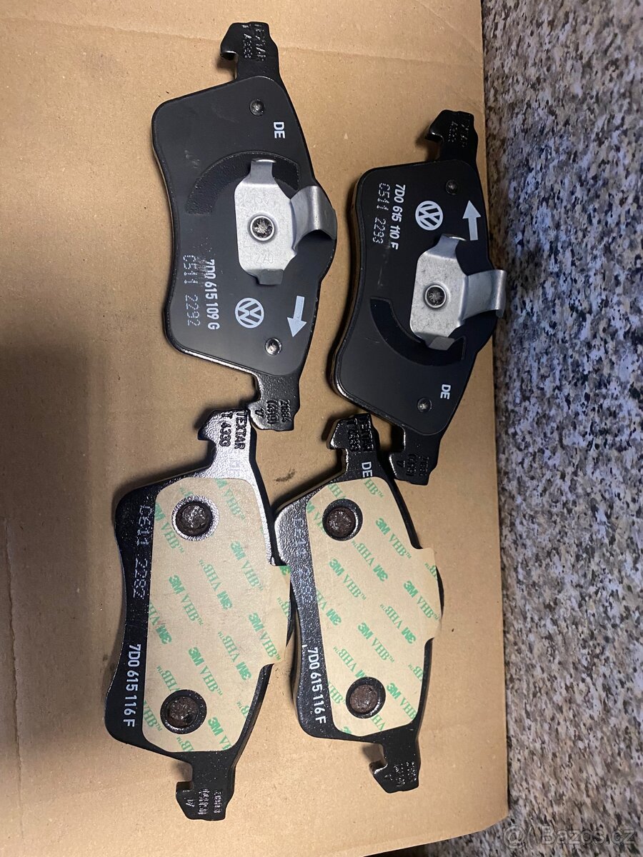 Brzdové destičky originál VW Transporter T4 - 4