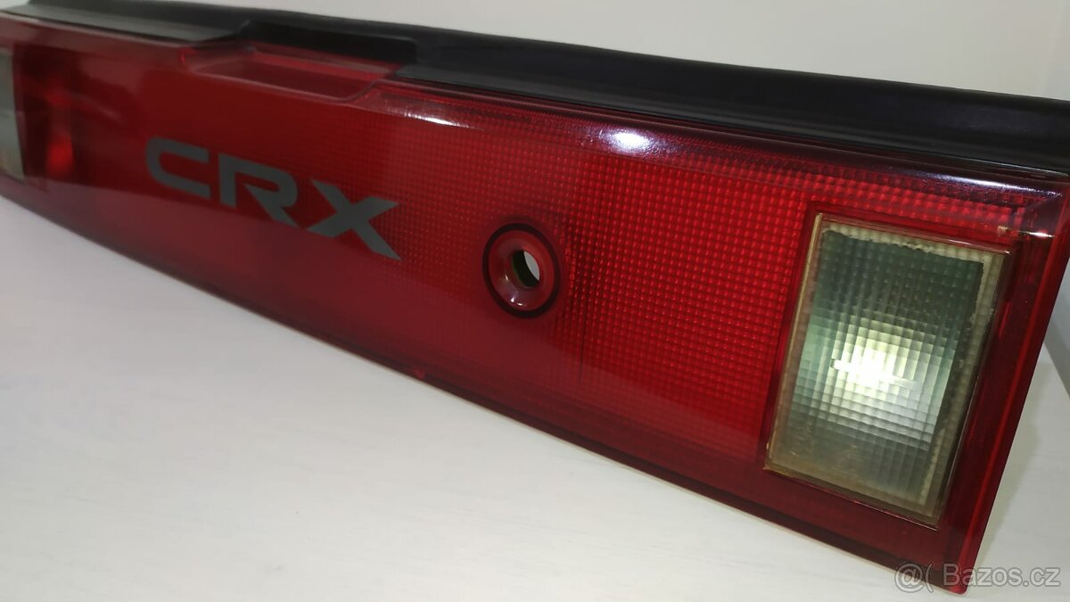 Honda CRX 2g - střed světlo - 4