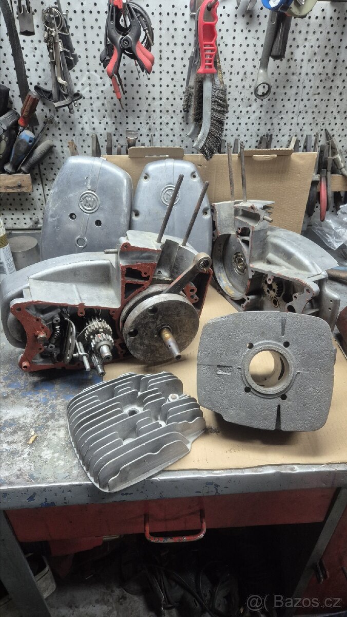 Motor čz 175 - 4