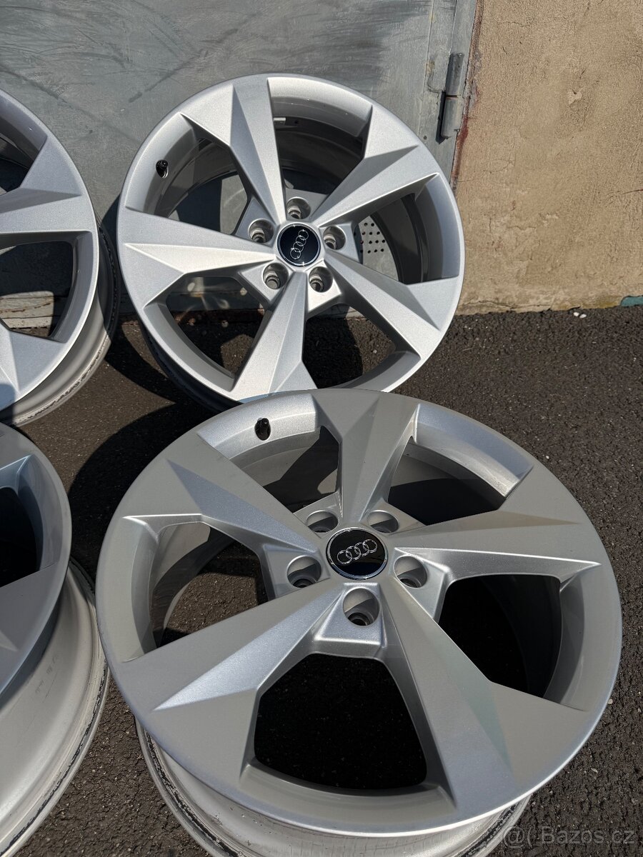 Originál Audi 5x112 R18 - 4