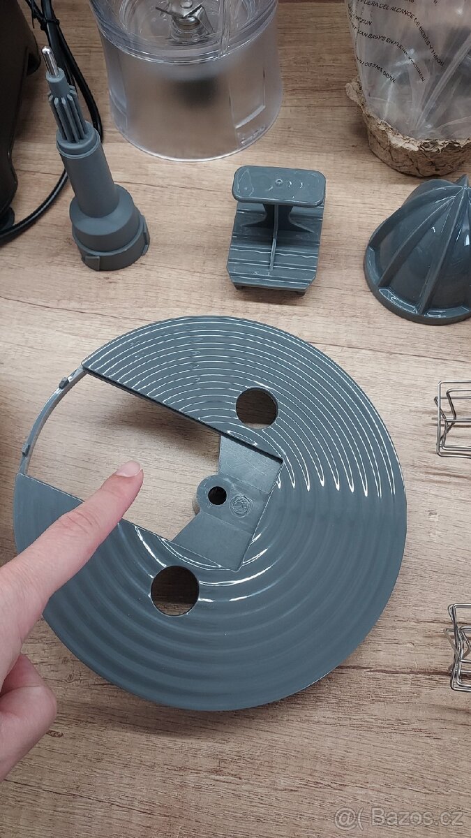 Kuchyňský robot Concept 800W RM 3000 - 4