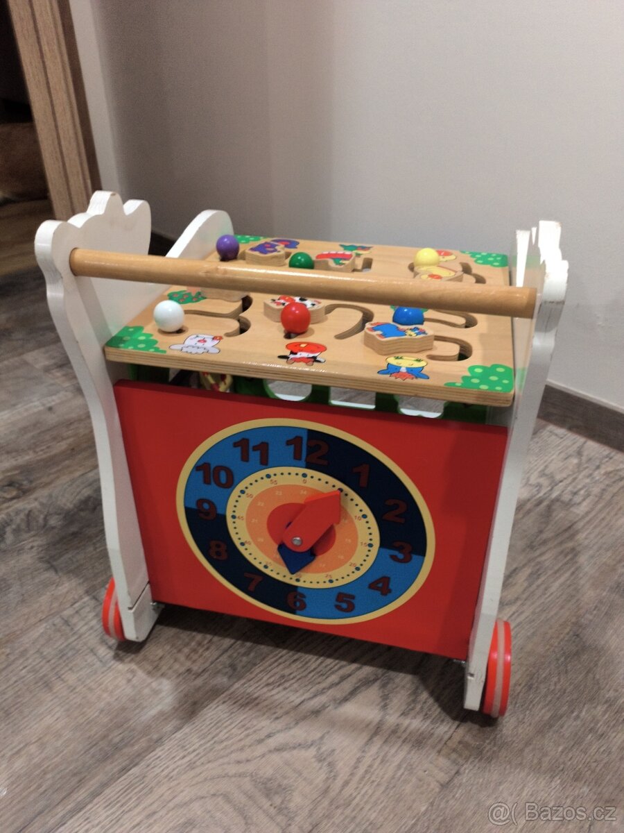 Dřevěné interaktivní chodítko - 4