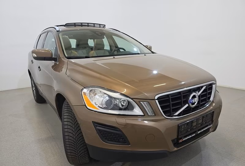 VOLVO XC60 2.0 D3 SUMMUM 2013 - 4