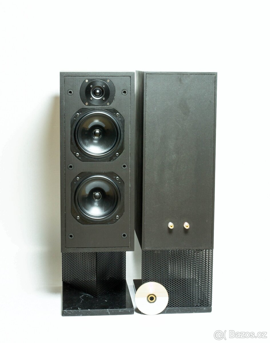 Bowers & Wilkins John Bowers Active 1 - 4