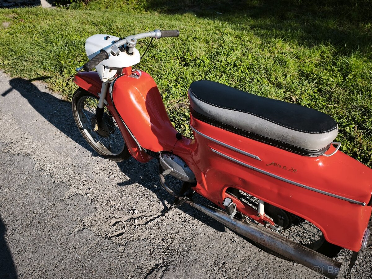 Jawa 20 pionýr bez TP - 4