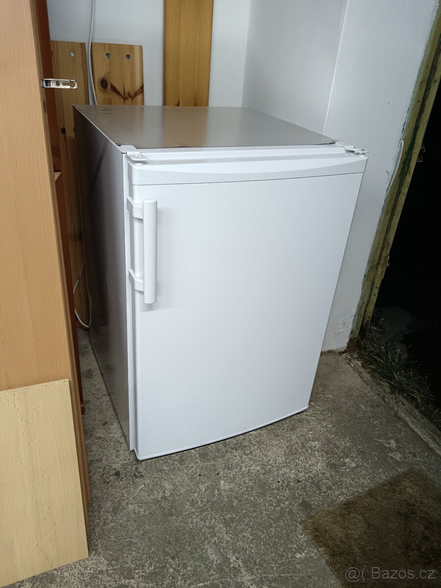 Prodám ledničku s mrazáčkem - 4