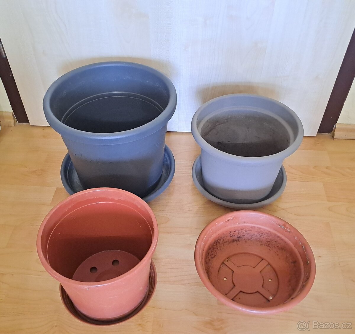 Kvetináče keramické a plastové - 4
