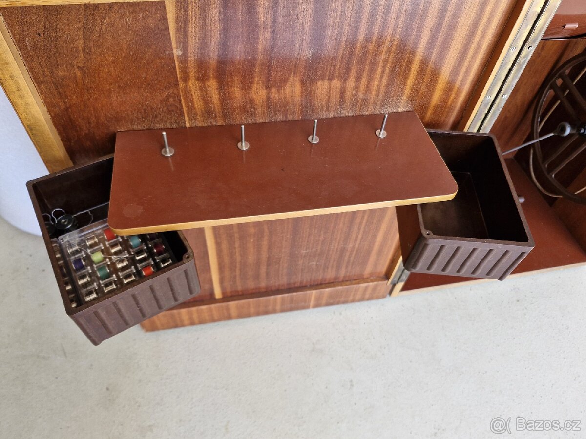 Šicí stroj Minerva - 4