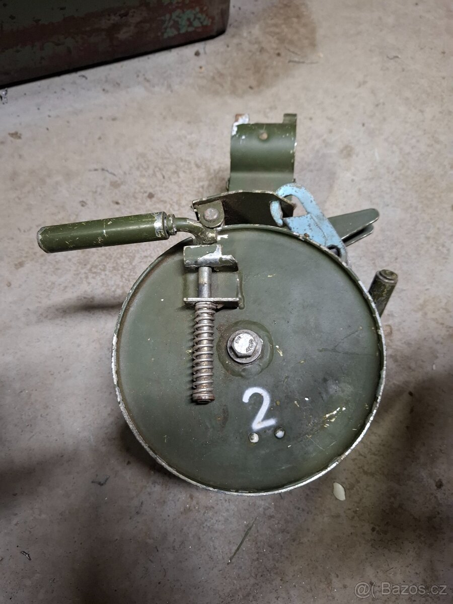 Prodám vojenský naviják - 4