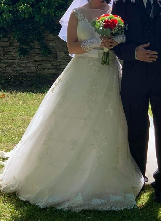 Svatební šaty - 4