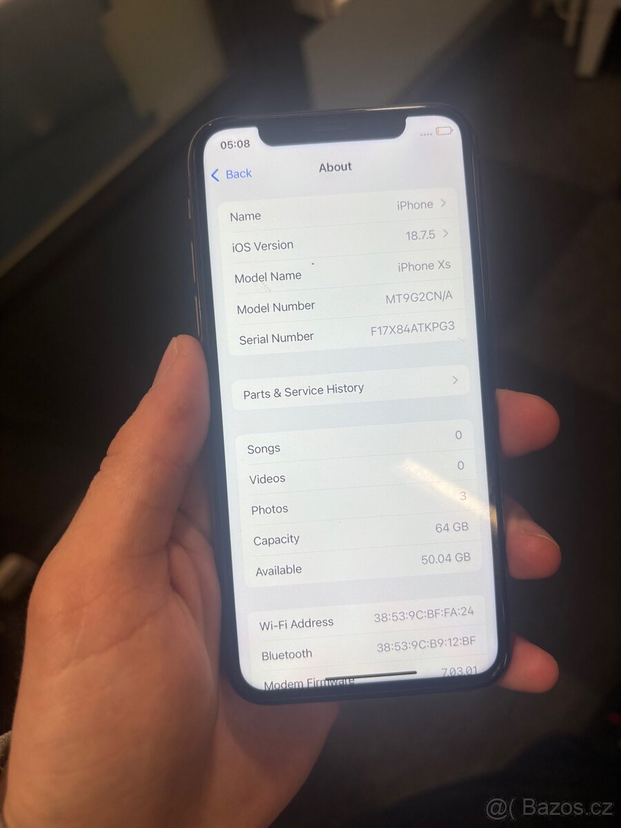 iPhone XS (64GB) - 4