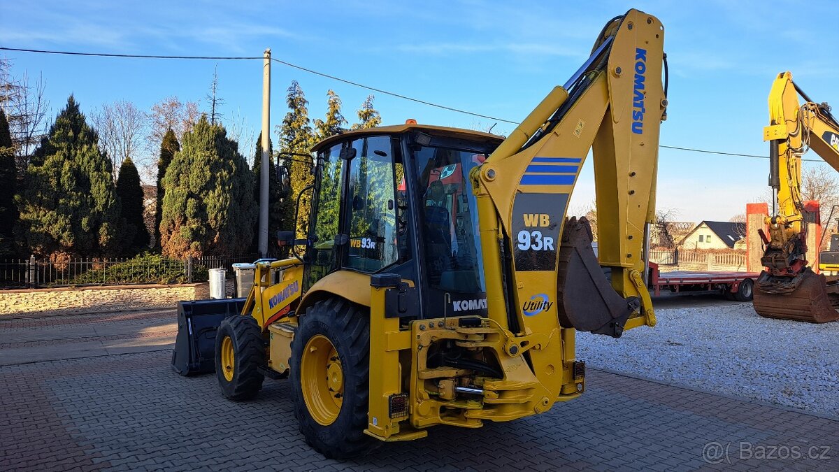 Traktorbagr Komatsu WB93R - 4