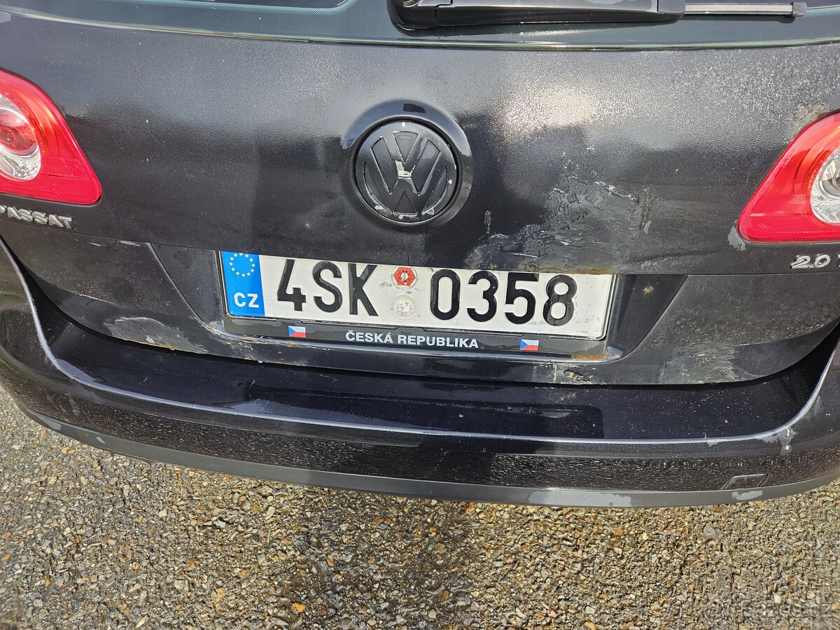 Passat b6 2.0tdi 2006 103kw po rozvodech + nahradni dily - 4