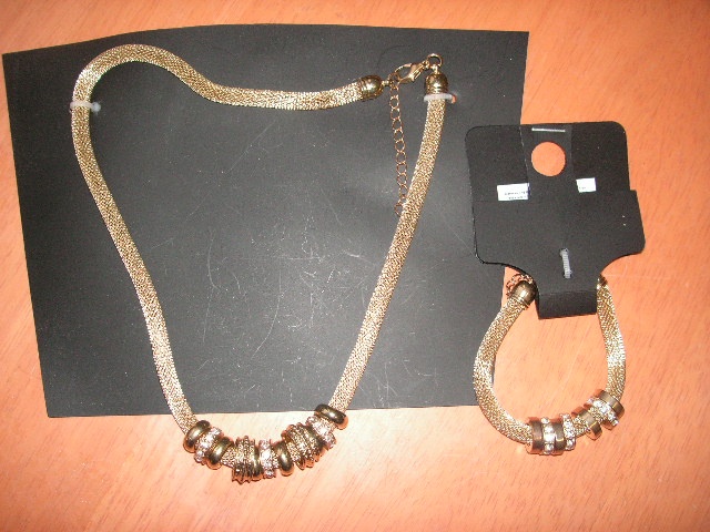 náhrdelníky, náušnice - 4