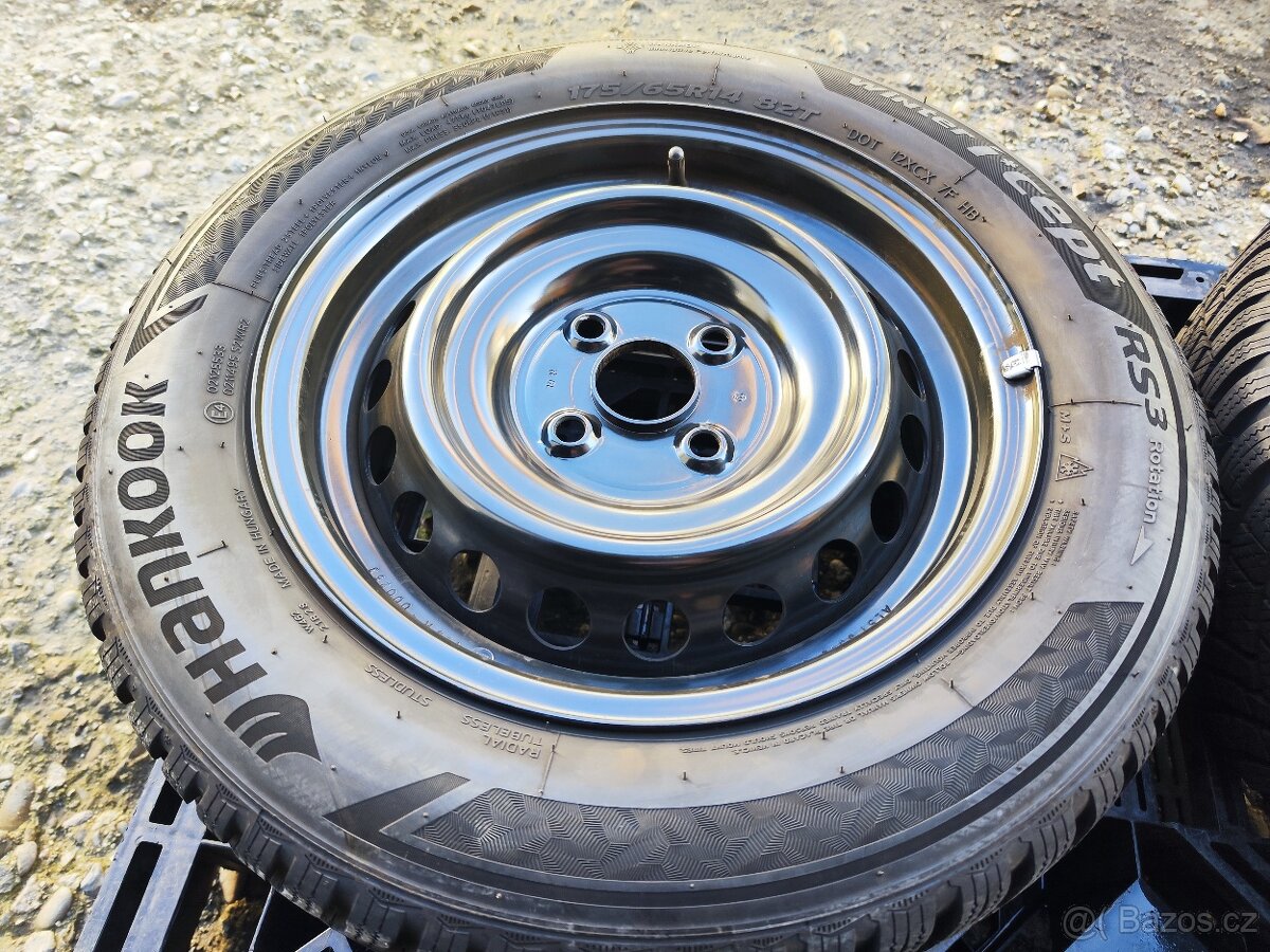 Sada plech=4x100=TOYOTA/MAZDA=s pneu i bez=175/65 R14 - 4