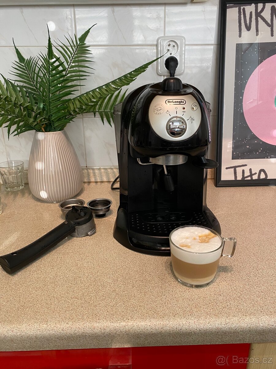 Pákový kávovar Delonghi - 4