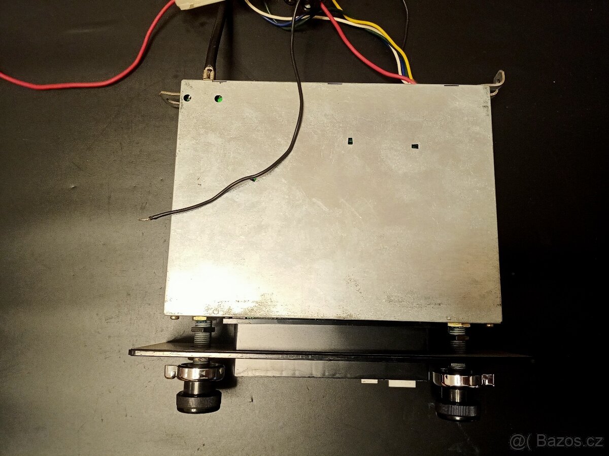 Autorádio Sanyo FT222 retro - 4