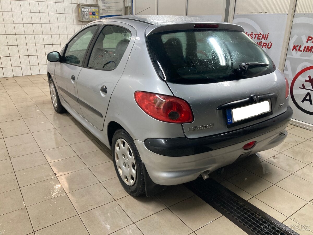 Peugeot 206 1.1i - 4