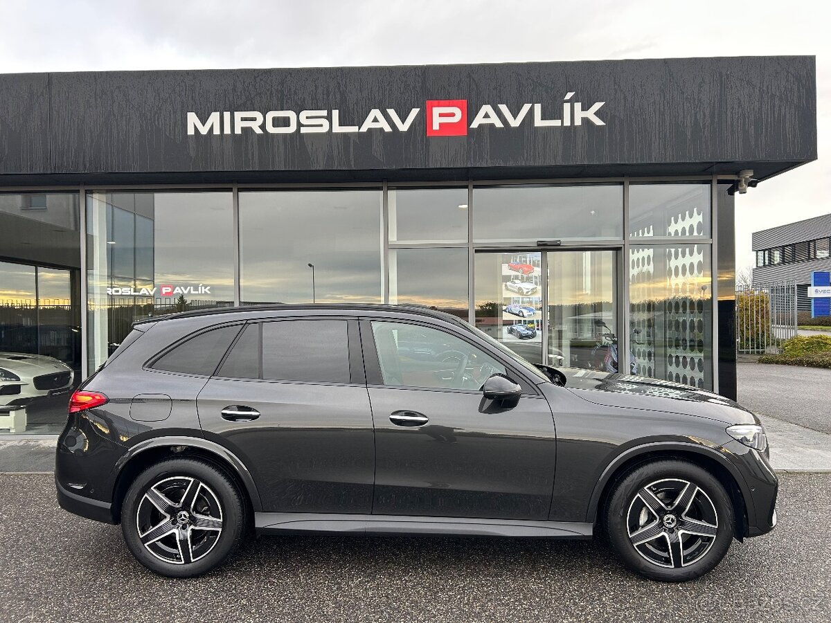 Prodám Mercedes-Benz GLC 220d 4MATIC AMG ZÁRUKA - 4