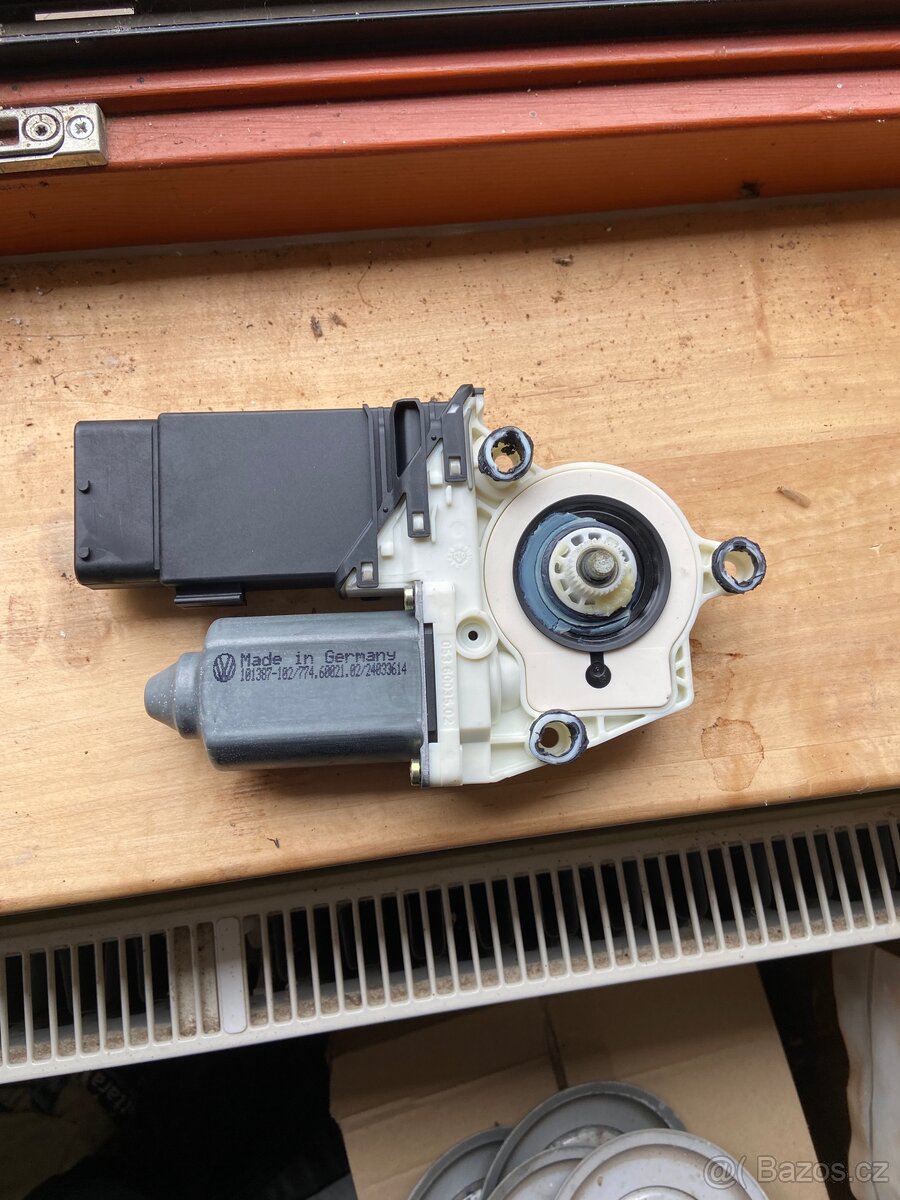 Vw Golf 4/Bora motorky stahování oken - 4