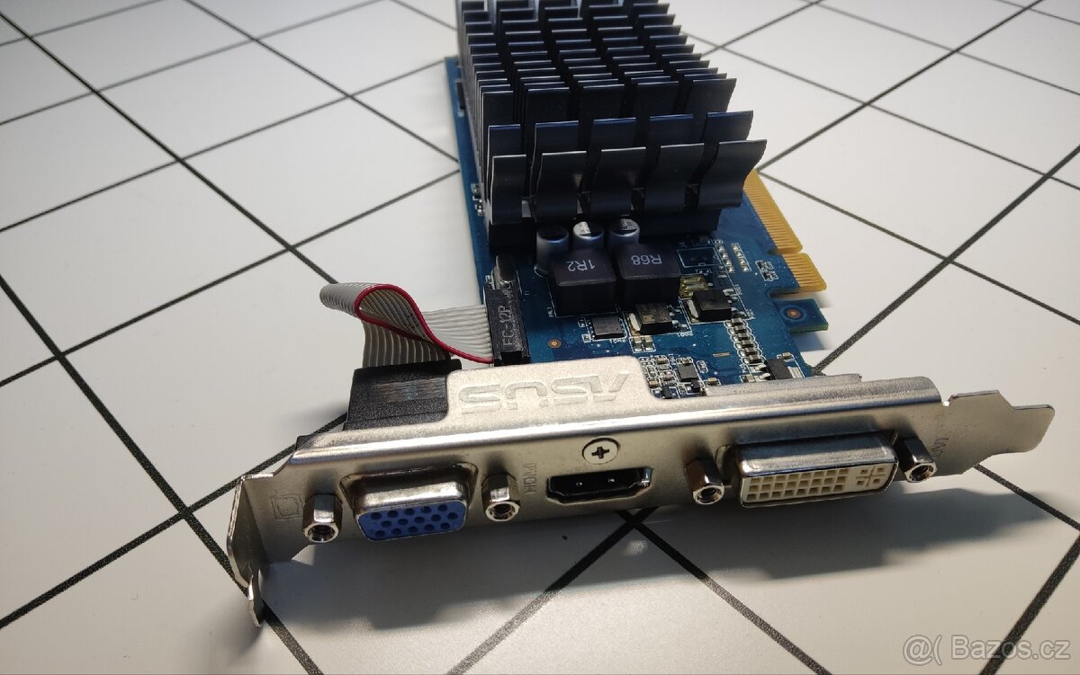 ASUS GeForce 210 graficka karta - 4