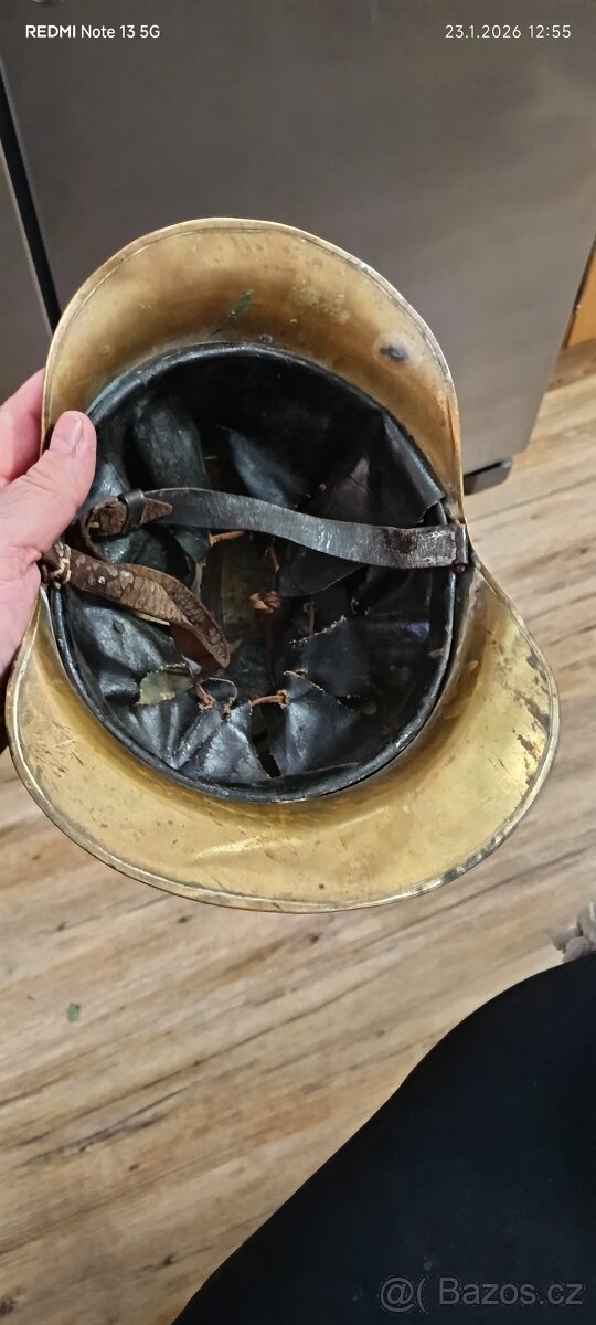 Hasičska helma stará 4 - 4