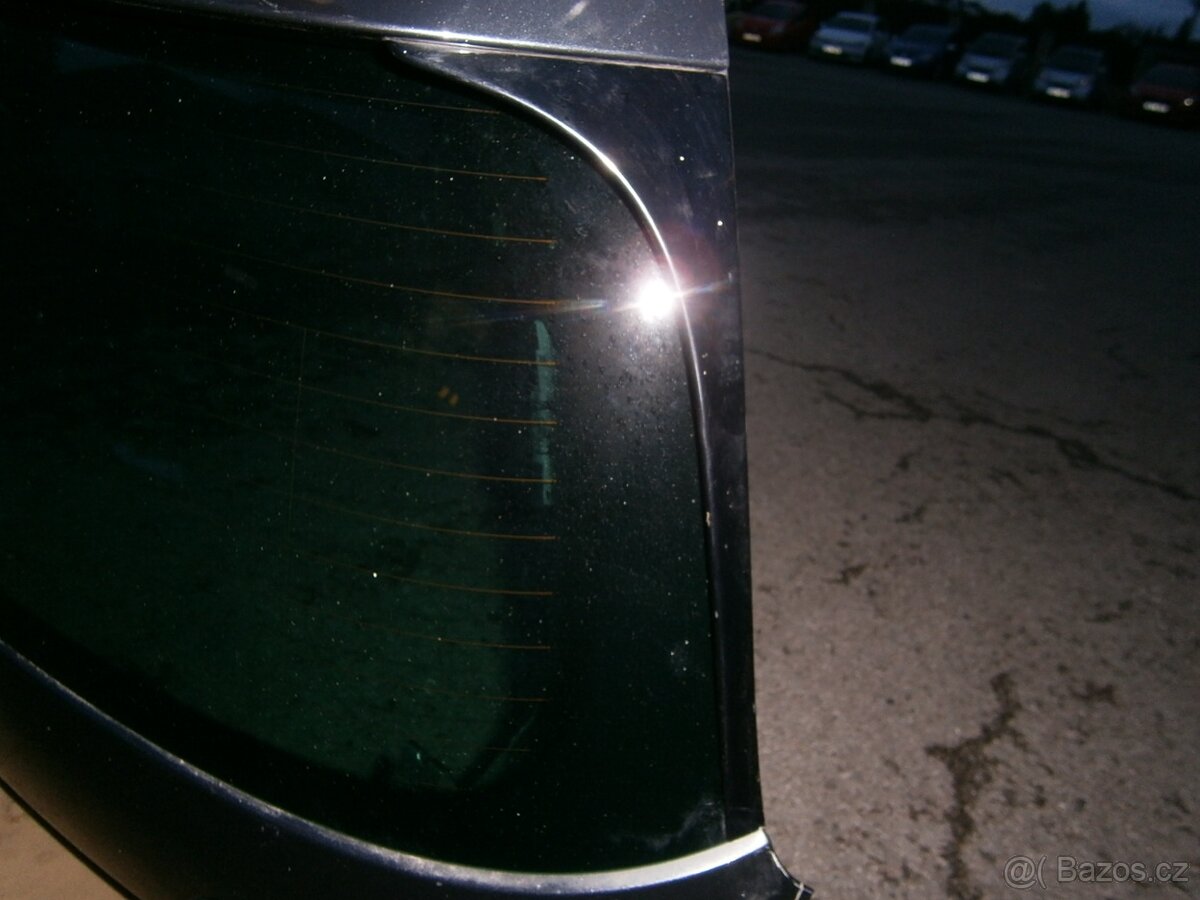 VW GOLF 7 VÍKO KUFRU-5 DVEŘE+SKLO+SPOJLER - 4