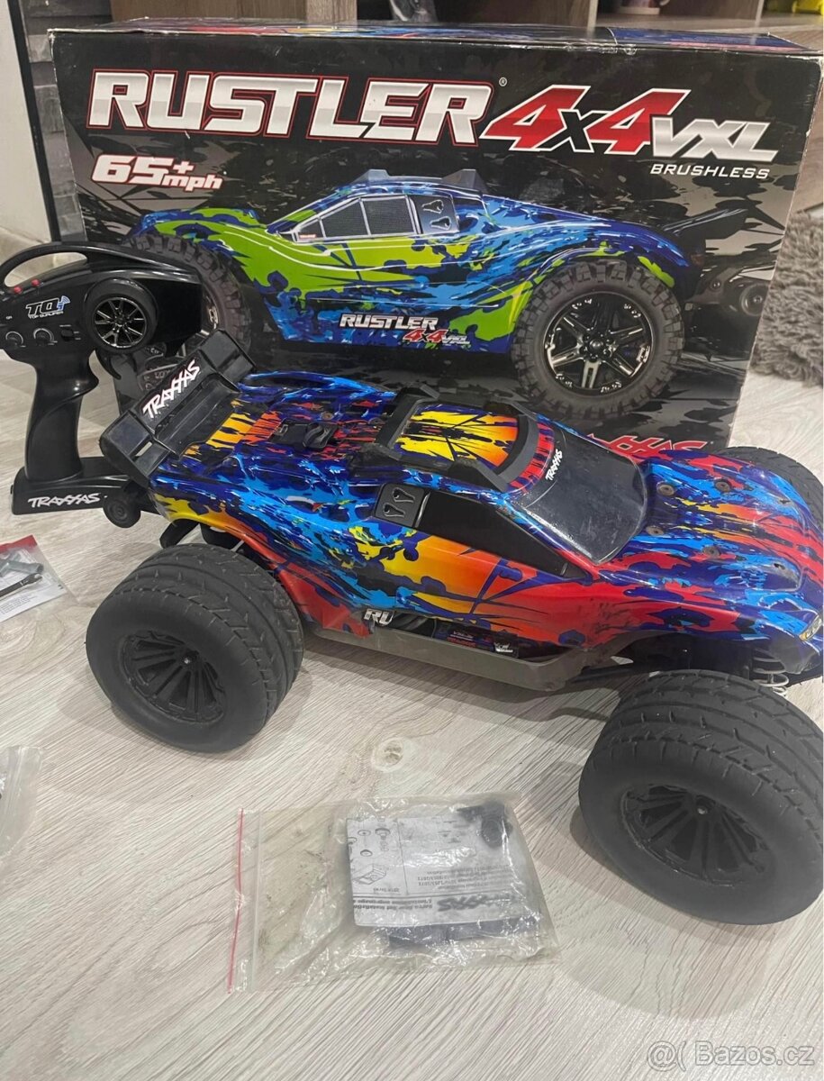 traxxas rustler VXL 4x4 - 4