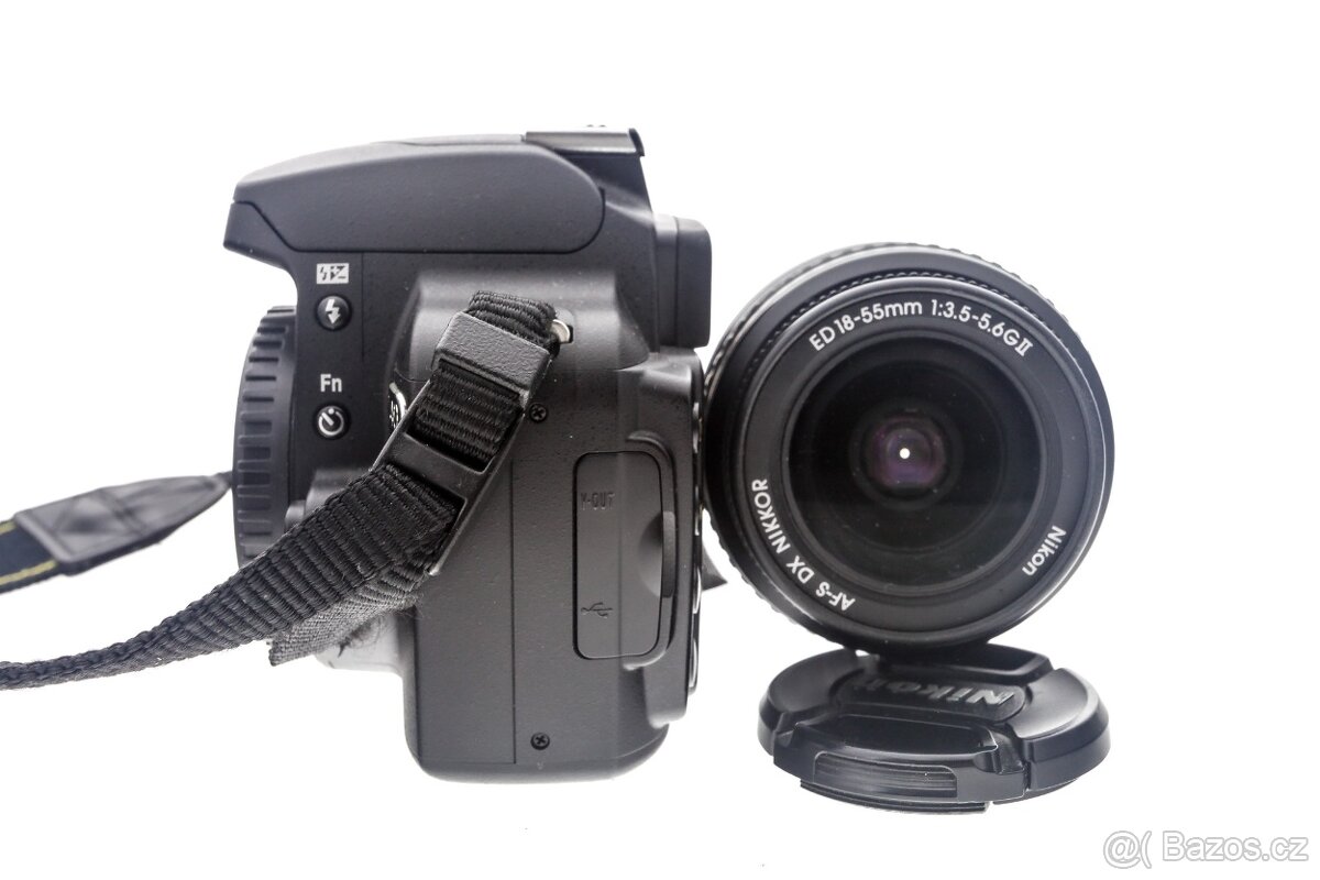 Zrcadlovka Nikon D40 + 18-55mm - 4