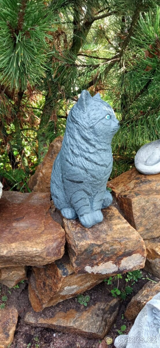 Zahradní dekorace- Sedící kočička šedá - 4