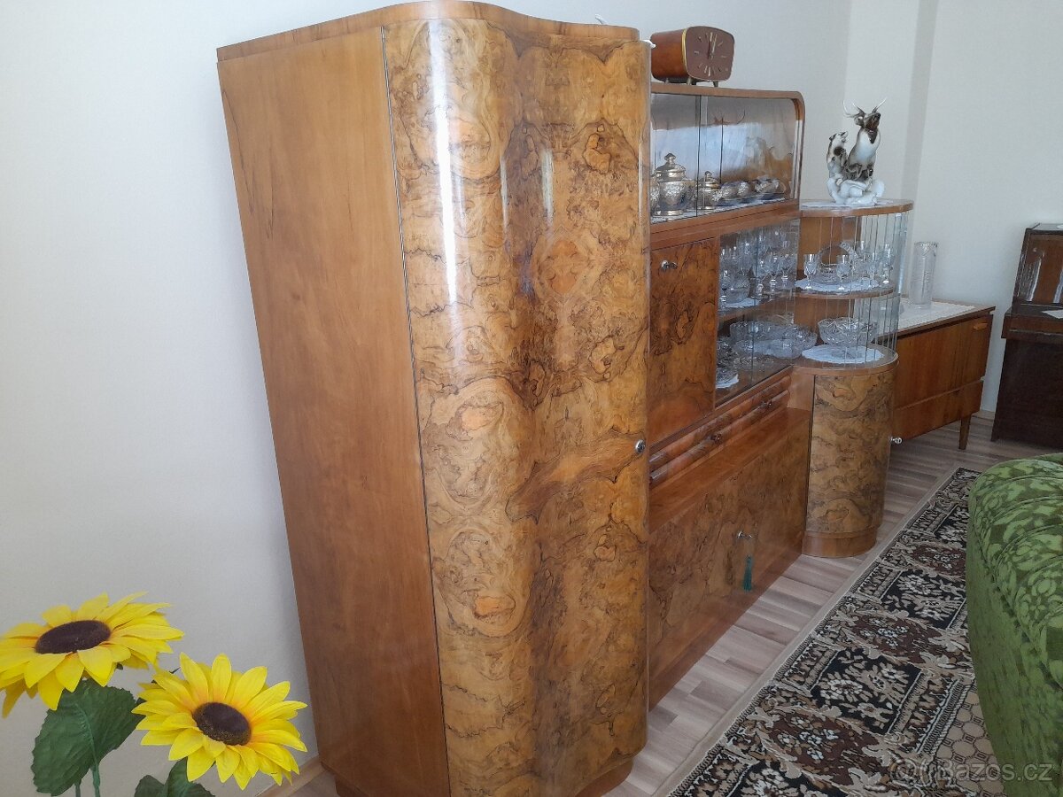 Predám-starožitnú obývaciu stenu - 4