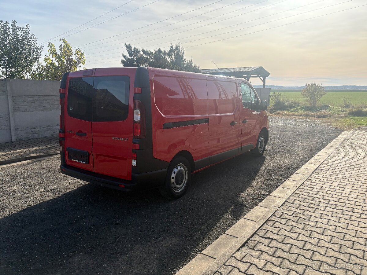 Renault Trafic long 1.6 DCI, 70KW 11/2017 175000km NOVÁ STK - 4