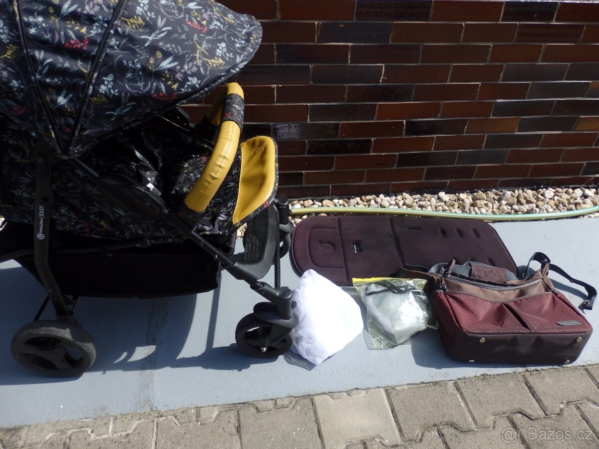 Sportovní kočárek PETITEaMARS+podložka, taška,pláštěnka,síťk - 4
