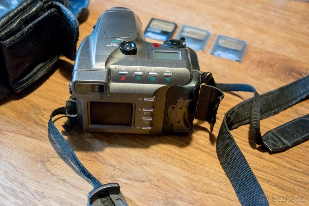 Olympus Camedia 1400-L - 4