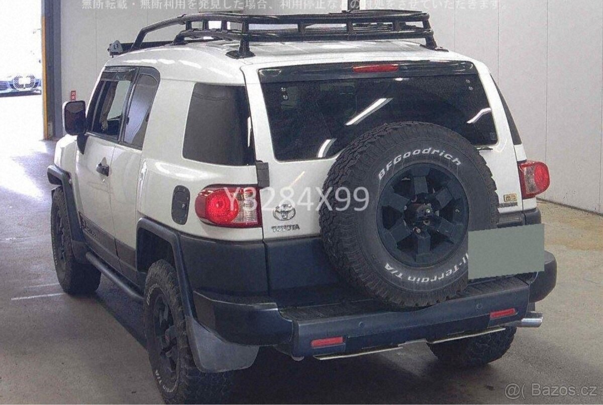 4x Toyota FJ Cruiser - 4