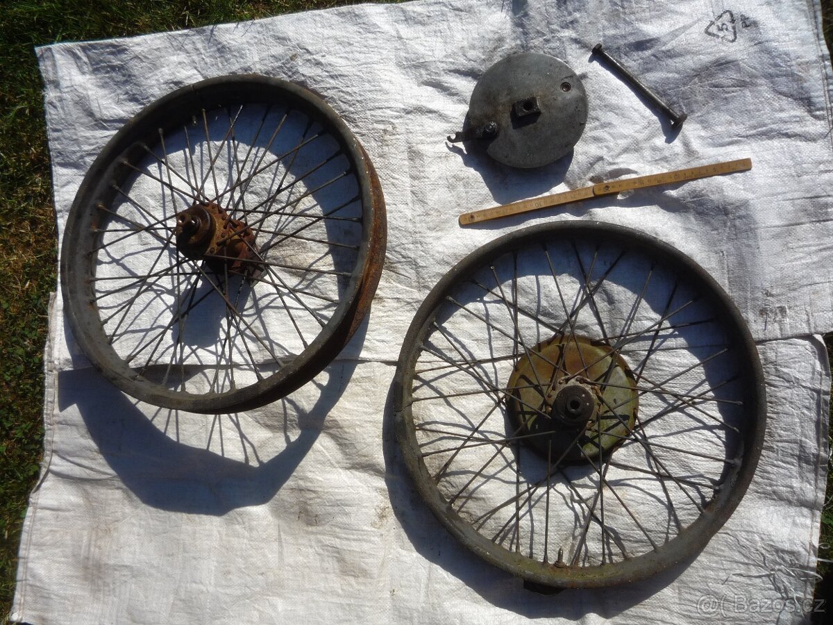 prodám různé díly na moto. Kostra na moto Jawa-ČZ 175, typ 3 - 4