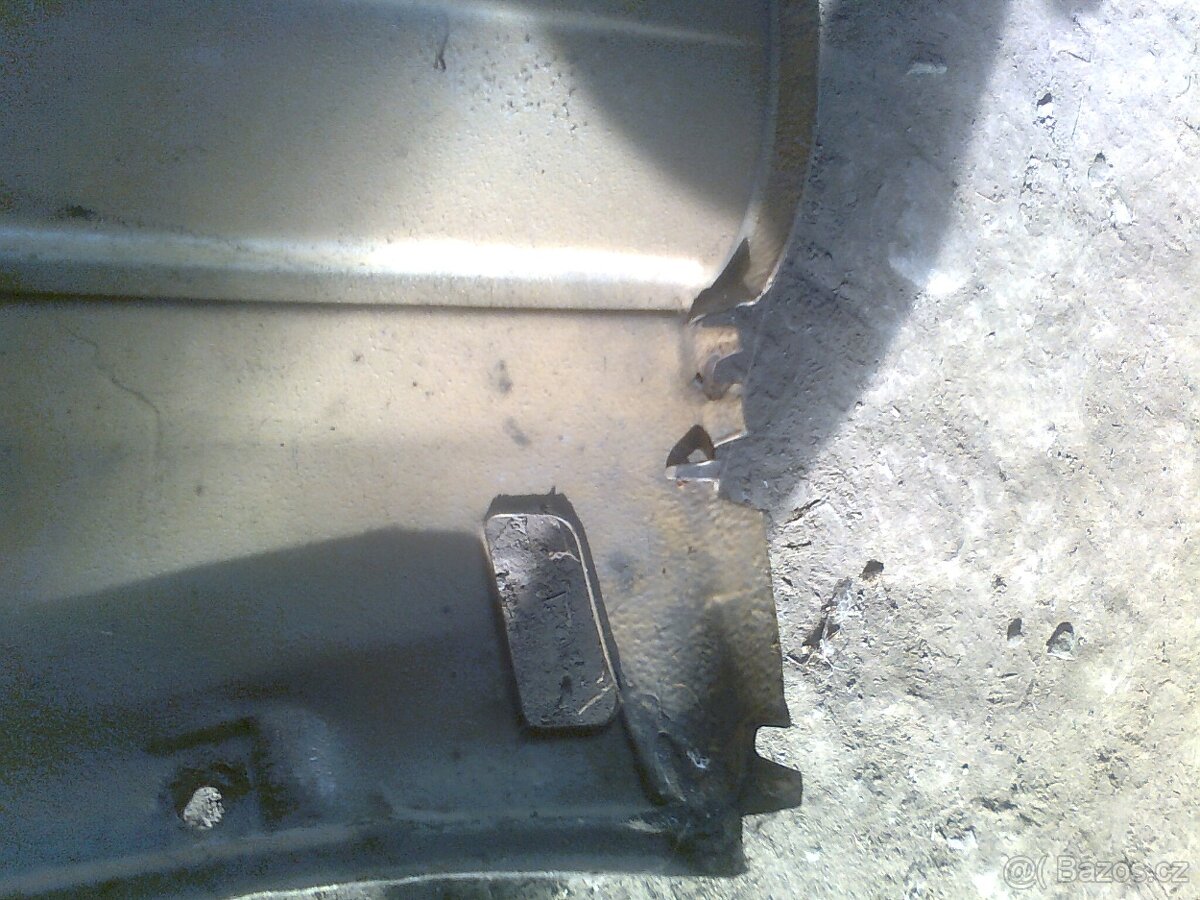 Zadní čelo škoda 105/120 M - 4