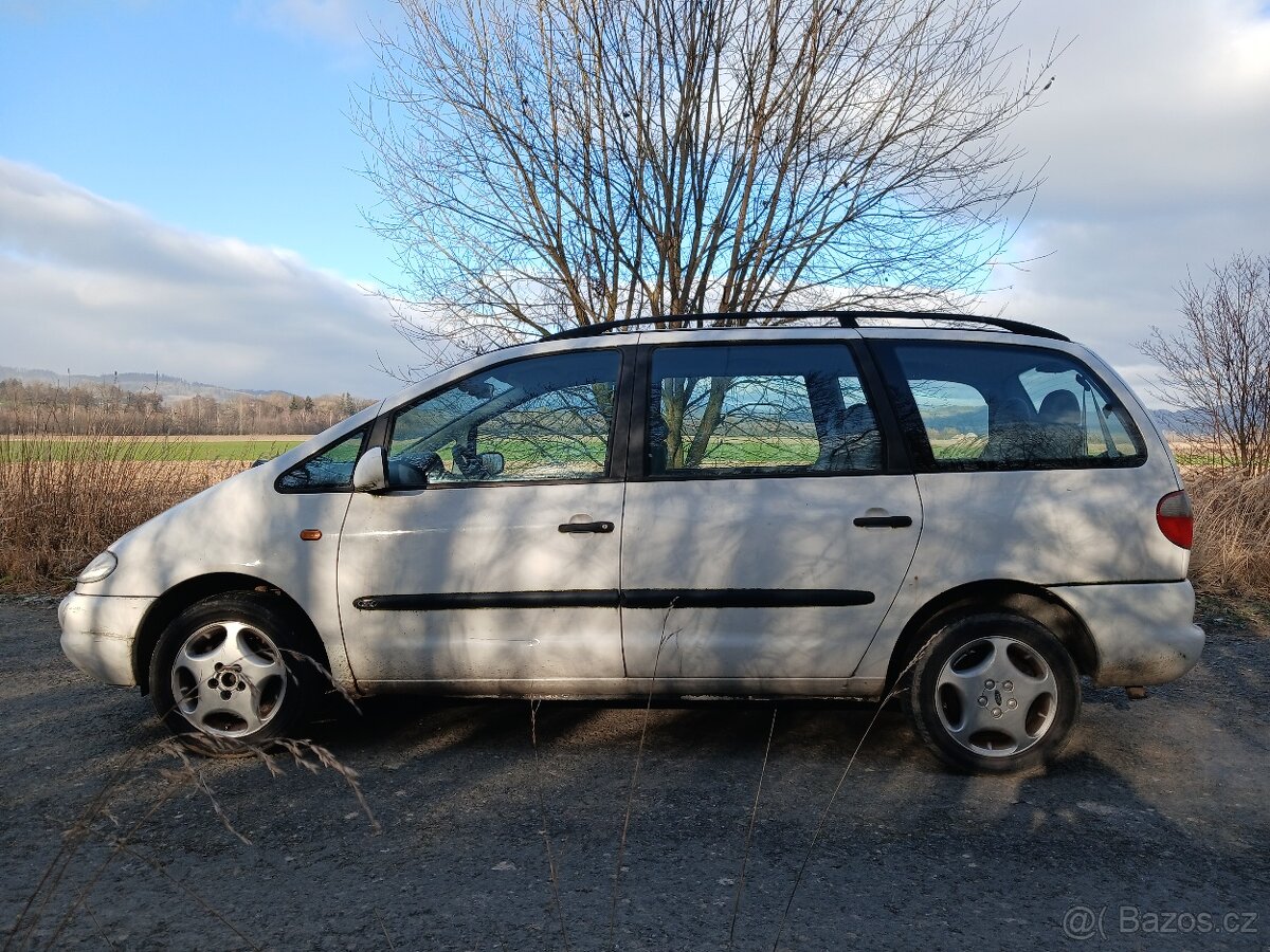 Ford Galaxy 2.0 Benzin,tažné. - 4