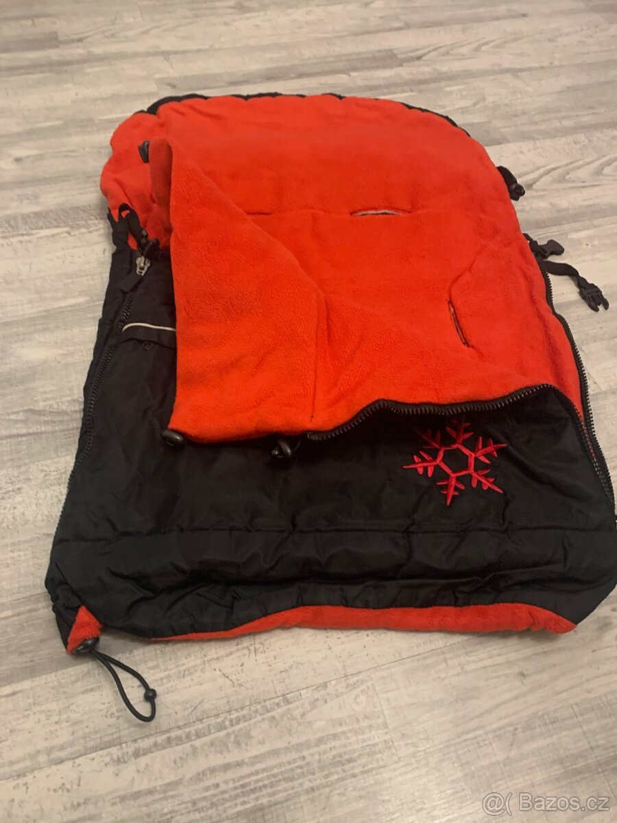 Prodám fusaky, zavinovačky, spací pytle a deku - 4